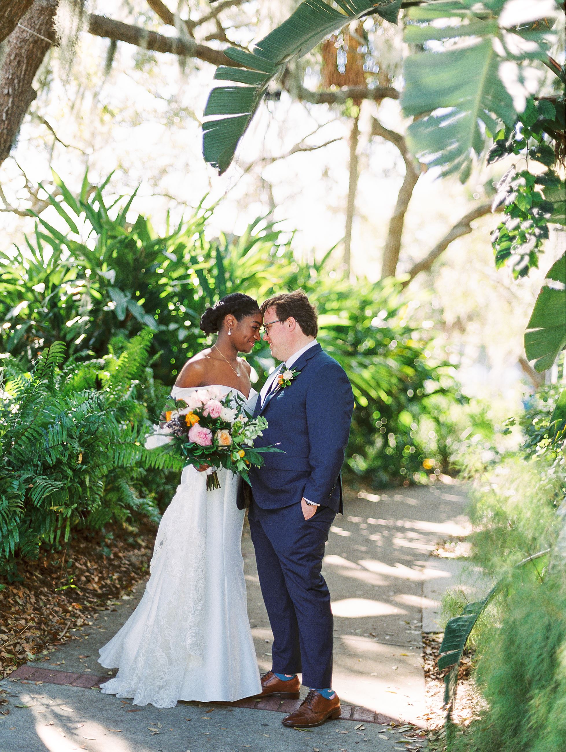 tavares-pavilion-florida-wedding-photos-43